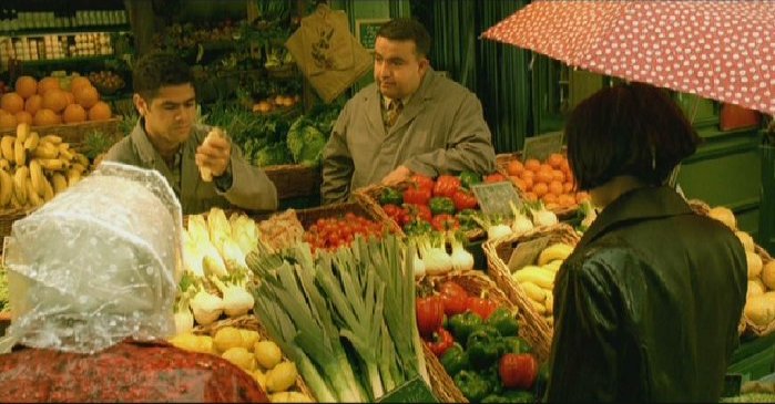 Marché local devant le Café des images chaque mardi de 16h à 17h45