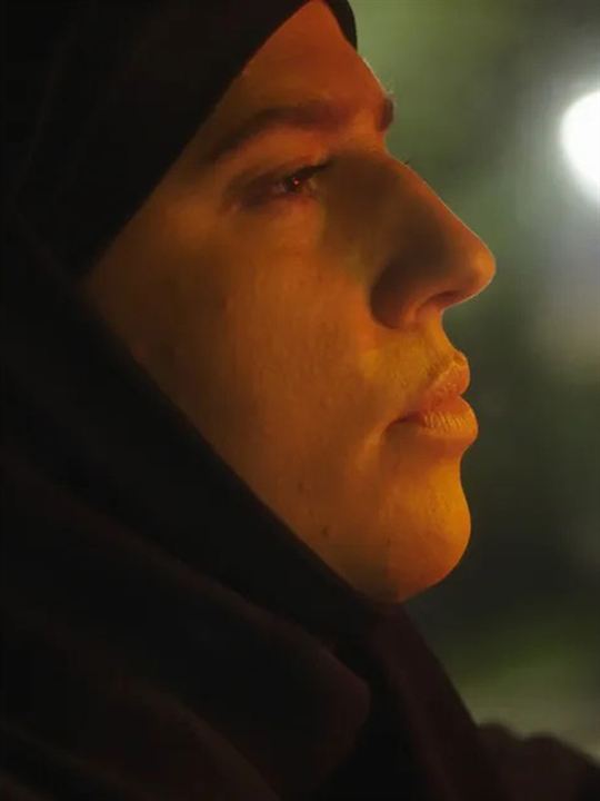 1459053.jpg-r_1280_720-f_jpg-q_x-xxyxx