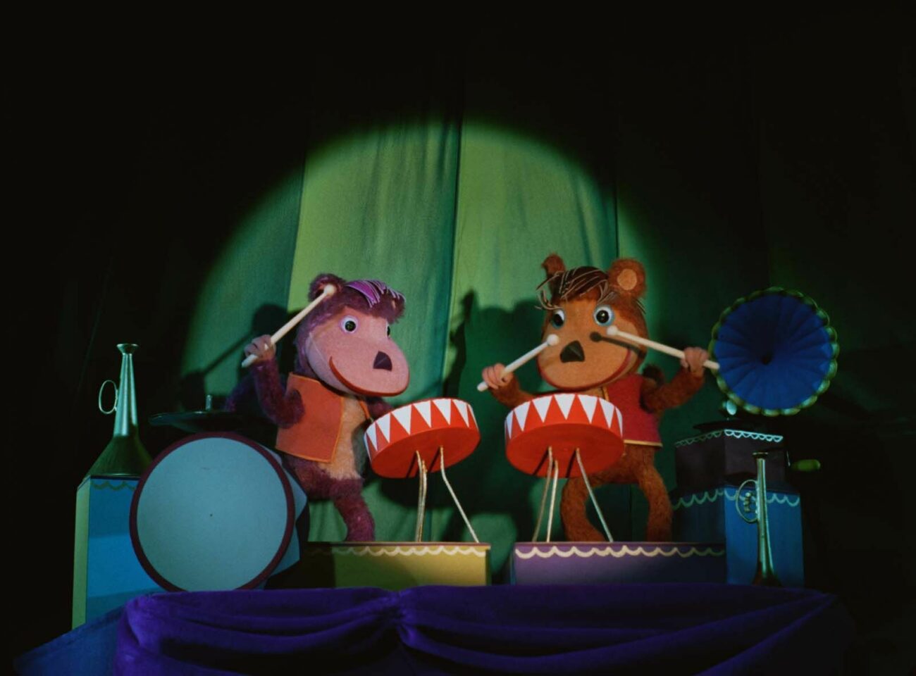 01e40754230d557f34dcfe7652c4eeb6